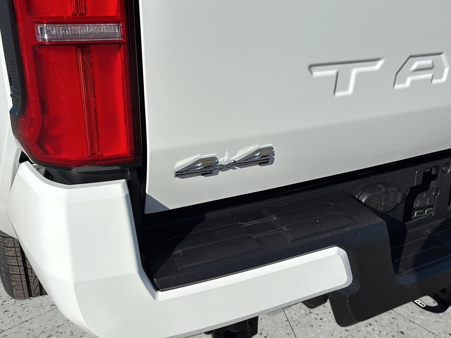 2025 Toyota Tacoma SR5