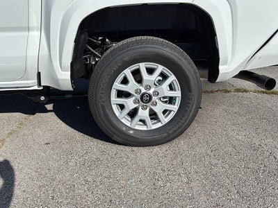 2025 Toyota Tacoma SR5