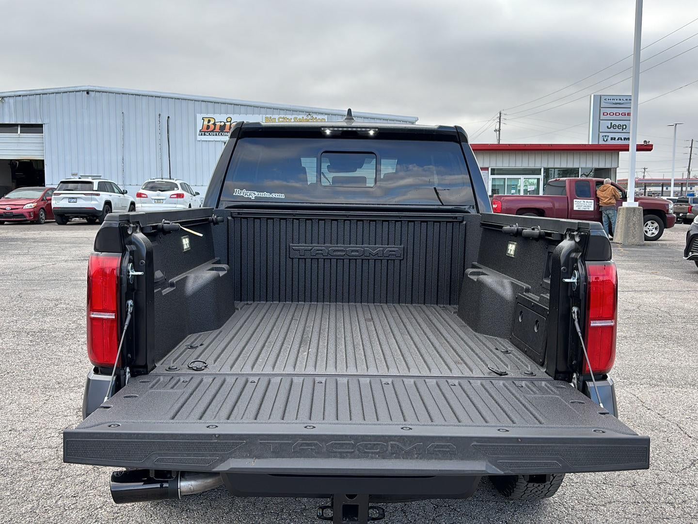 2025 Toyota Tacoma TRD Off-Road