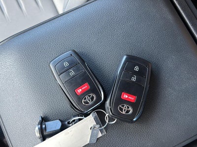 2025 Toyota Tacoma TRD Off-Road