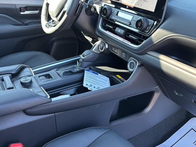 2026 Toyota Grand Highlander Platinum