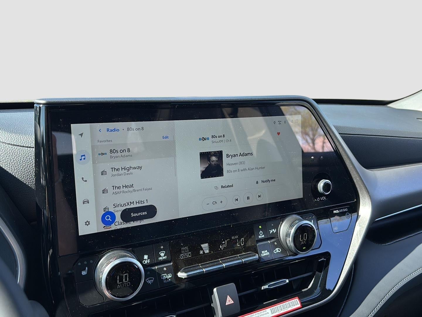 2026 Toyota Highlander XLE