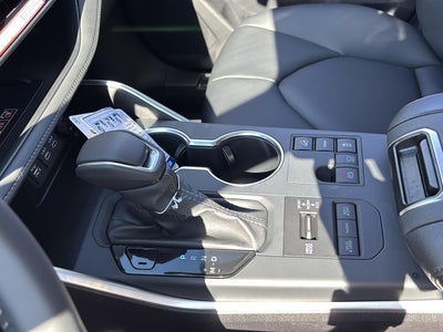 2026 Toyota Highlander XLE