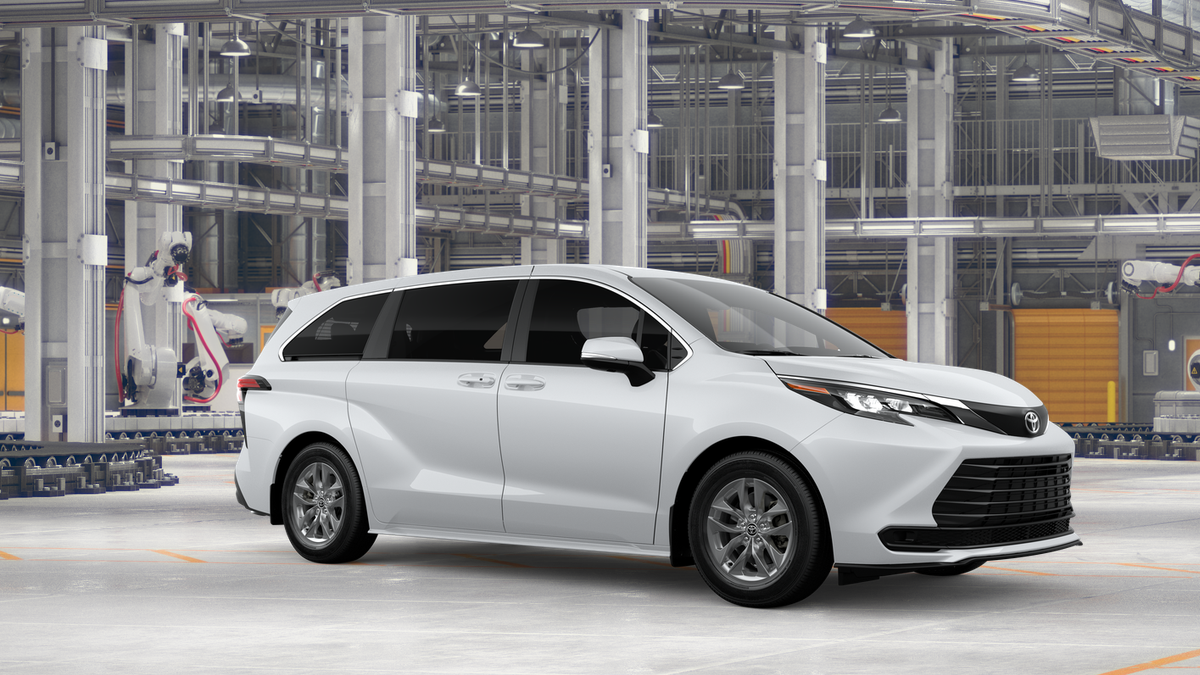 2026 Toyota Sienna LE
