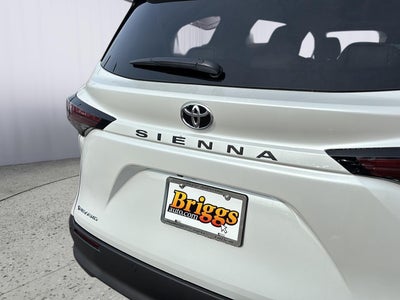 2026 Toyota Sienna XLE
