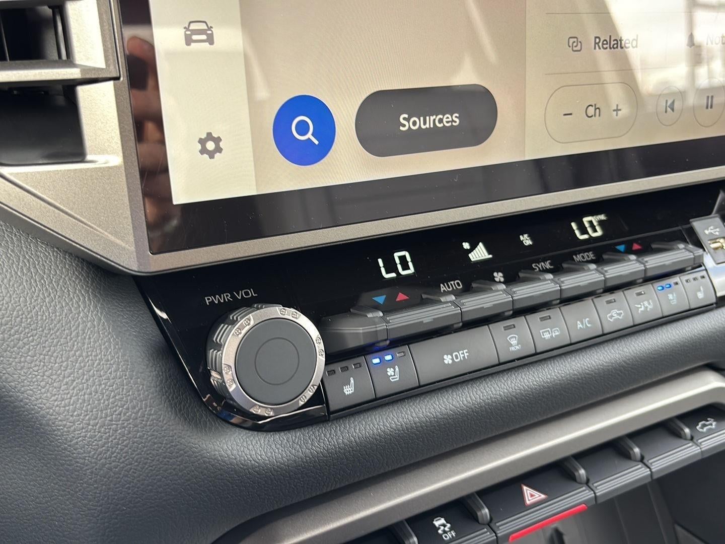 2026 Toyota Tundra i-FORCE MAX Tundra Limited
