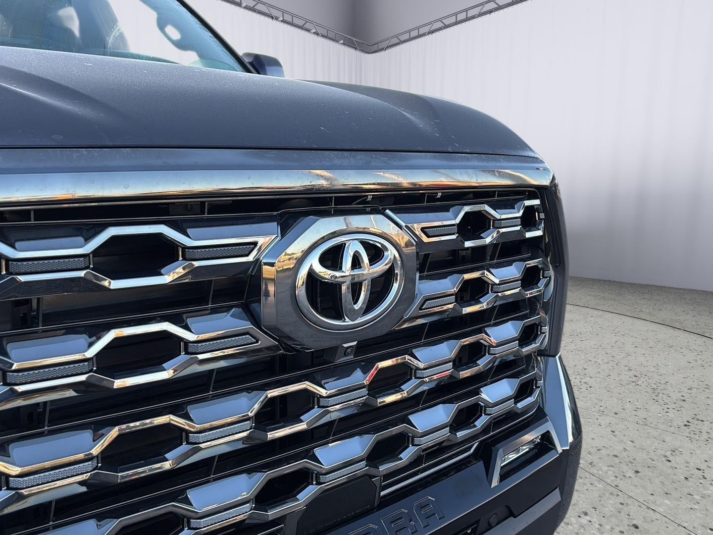 2026 Toyota Tundra i-FORCE MAX Tundra Platinum