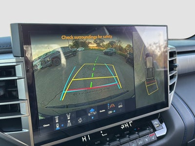 2026 Toyota Tundra i-FORCE MAX Tundra Platinum