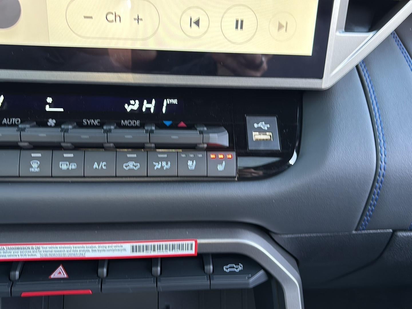 2026 Toyota Tundra i-FORCE MAX Tundra Platinum