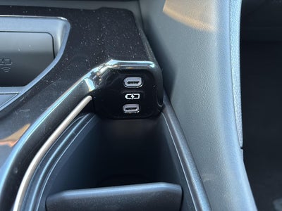 2025 Toyota Toyota Crown Signia Limited